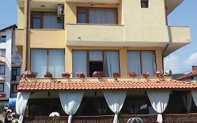 Шарков Семеен Хотел